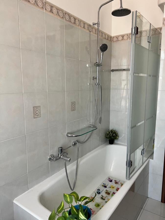 Bnbook Pero Figino Rho Fiera, 2 Camere Da Letto E 2 Bagni エクステリア 写真